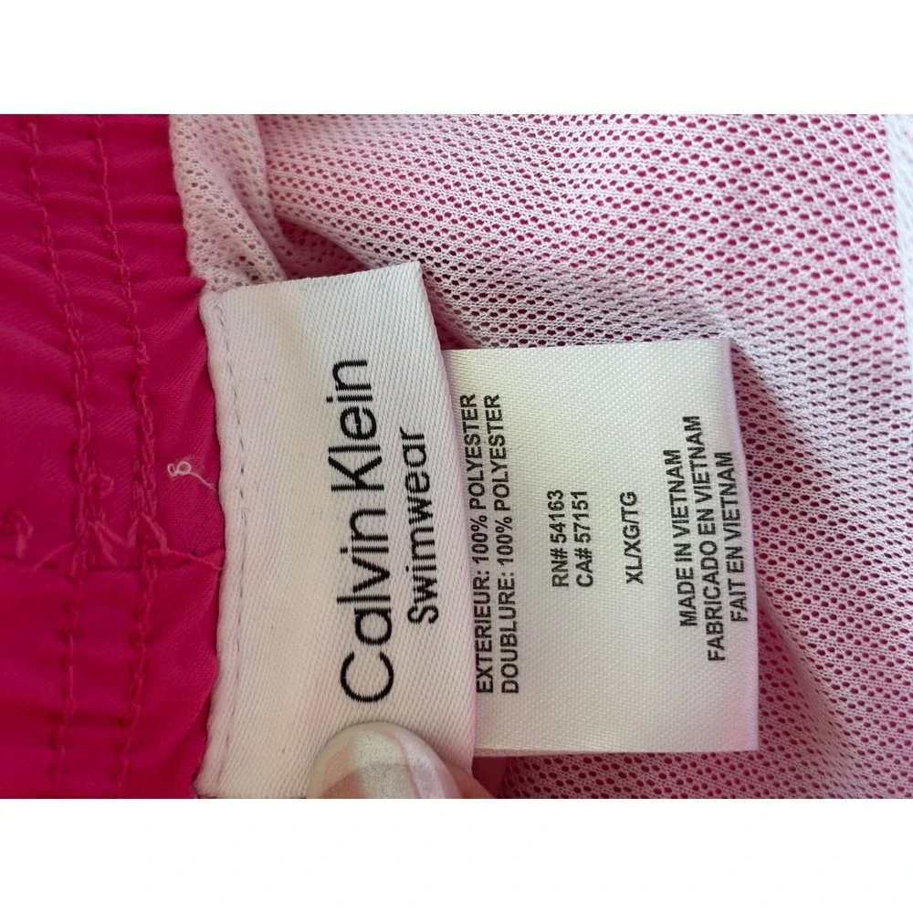 Calvin Klein dive into